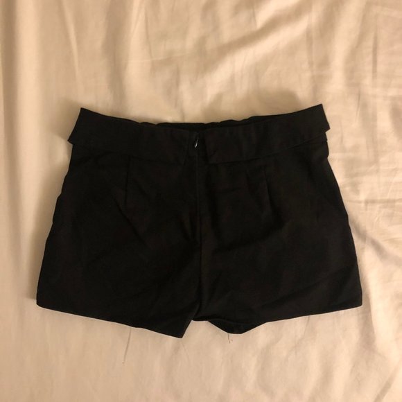Talula Black Skort (Skirt/Shorts) - Picture 4 of 4
